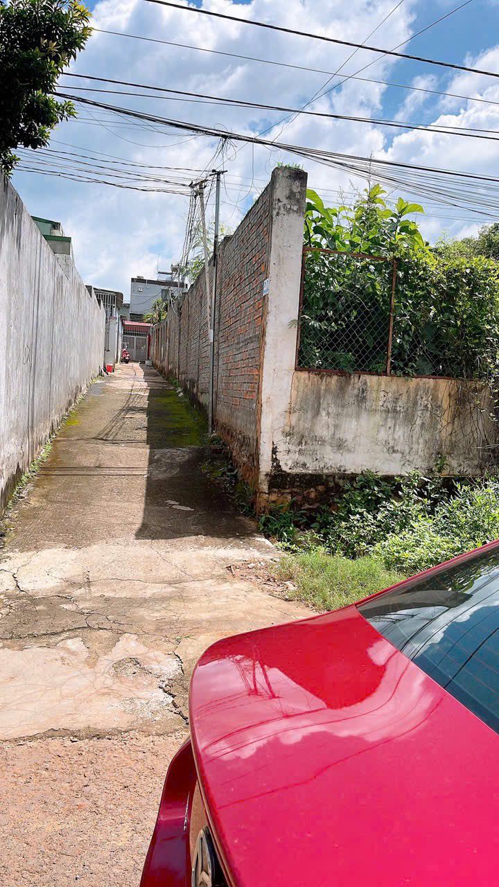 Đất nền A4 thôn 1 Cư Êbur 300m² giá 4 tỷ - Lô VIP 2 mặt tiền!