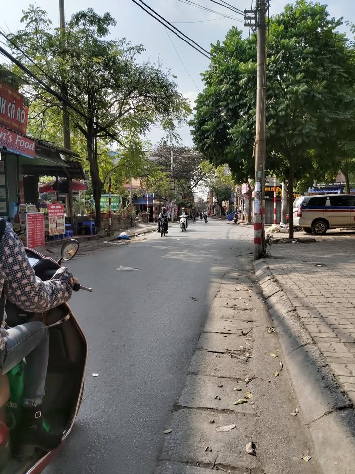 Nhà mặt phố Phương Canh, Nam Từ Liêm 35m² giá 7.3 tỷ - Kinh doanh sầm uất!