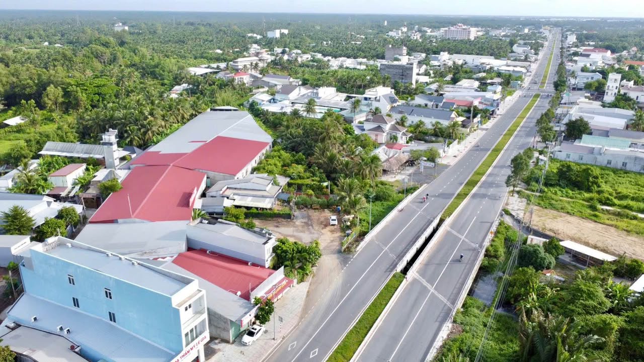 Nhà mặt tiền kinh doanh Võ Văn Kiệt 198m² giá 4 tỷ - Cơ hội đầu tư hấp dẫn!