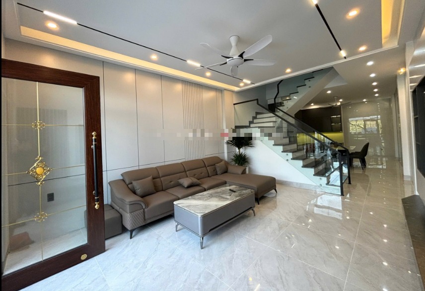 Nhà 3 tầng ĐTM An Hoạch 100m² giá thỏa thuận - Thiết kế hiện đại, đầy đủ nội thất!