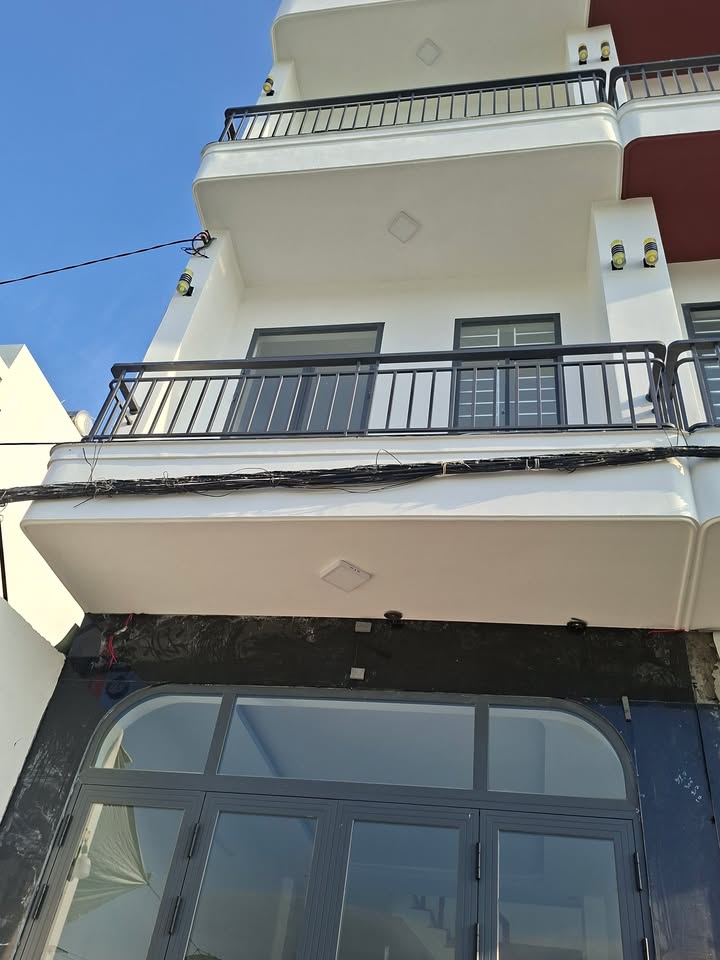 Nhà 3 tầng Hà Thanh 1, 48m² giá 3,7 tỷ - Chính chủ bán gấp!