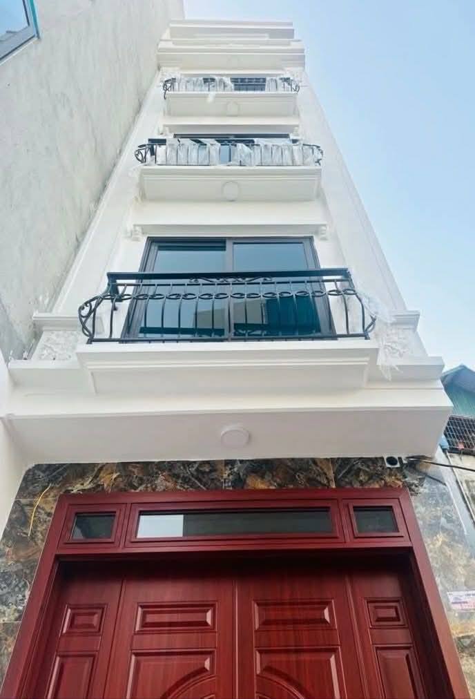 Nhà phố Tây Mỗ 38m² giá 6 tỷ - Ô tô đỗ cửa, đầy đủ công năng!