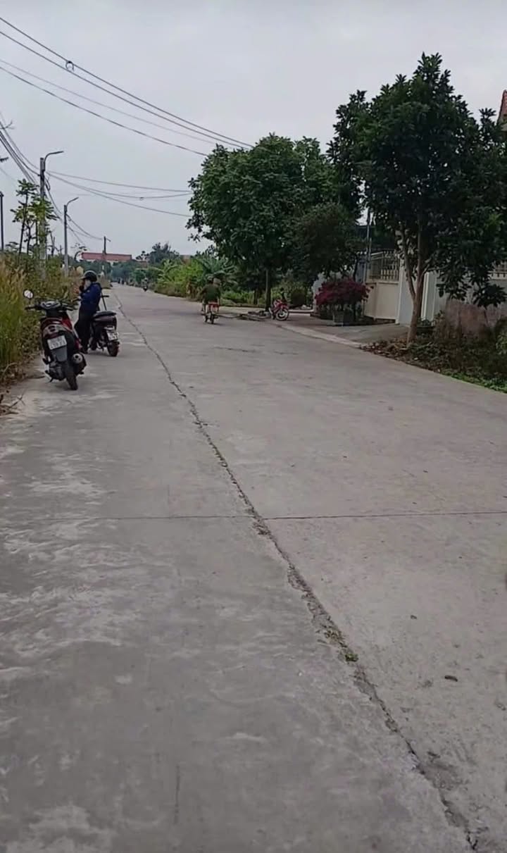 Đất nền Hồng Phong, Nam Sách 100m² giá 1.8 tỷ - Vị trí đẹp, đầu tư sinh lời!