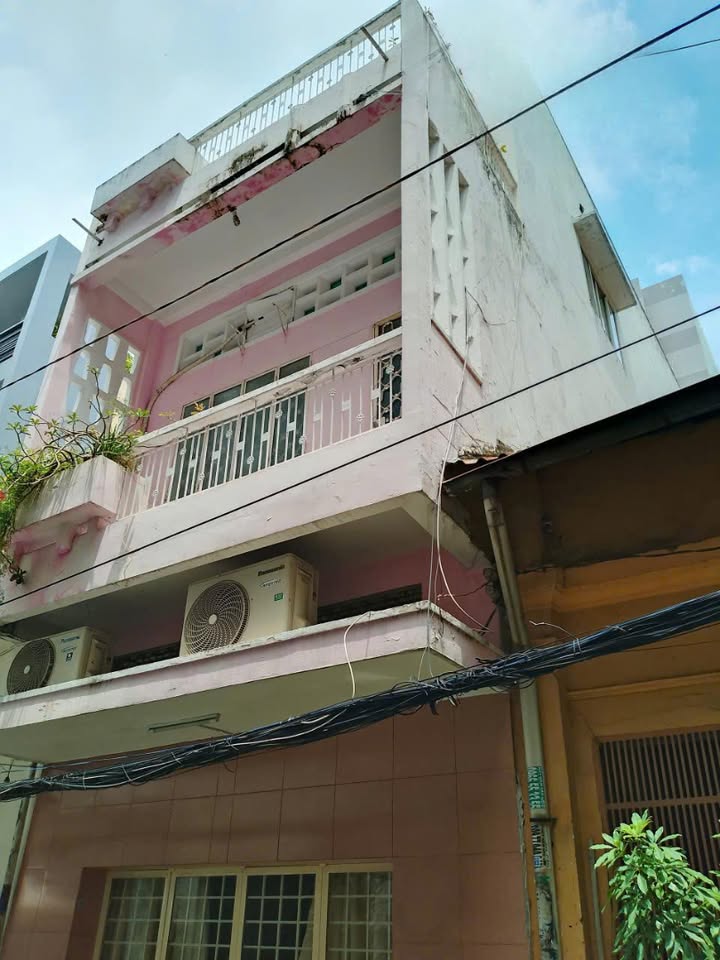 Bán Nhà Hẻm 5m Nguyễn Bỉnh Khiêm Quận 1 - Cơ Hội Đầu Tư Sinh Lời!