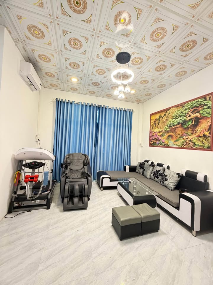 Nhà mặt tiền nhựa Văn Thánh, Phú Tài 100m² giá 1 tỷ - Sẵn sàng ở ngay!