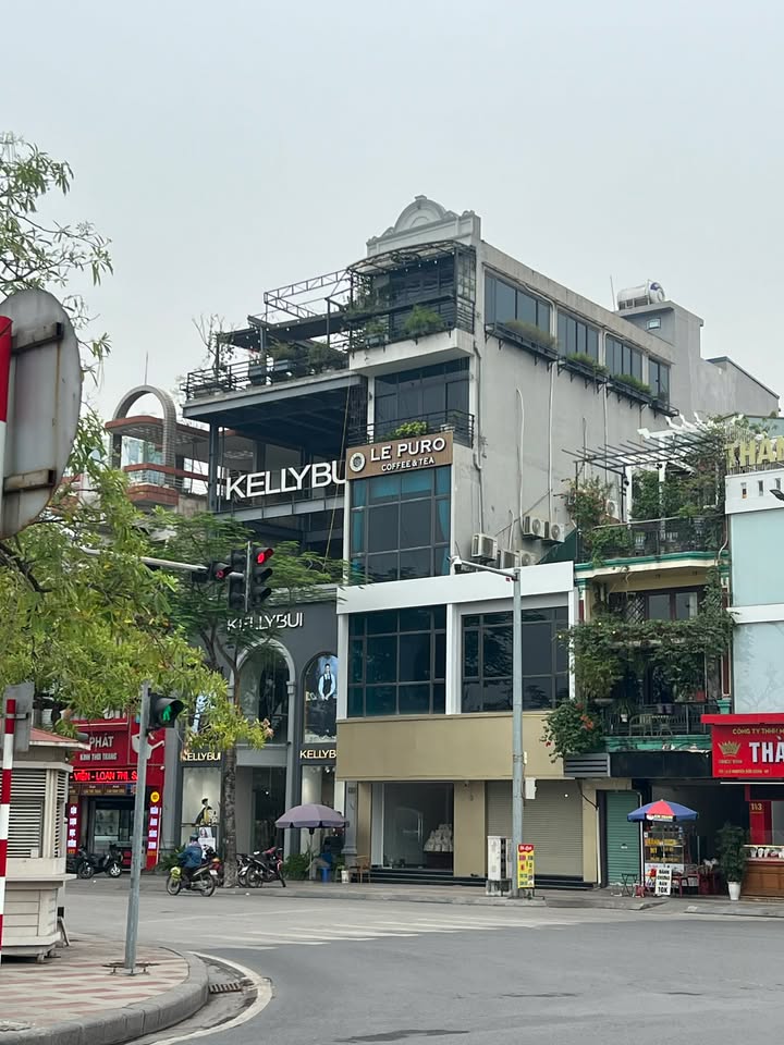 Nhà mặt tiền Trần Nguyên Hãn, Hải Phòng 100m² giá 50 triệu - Kinh doanh sầm uất ngay!