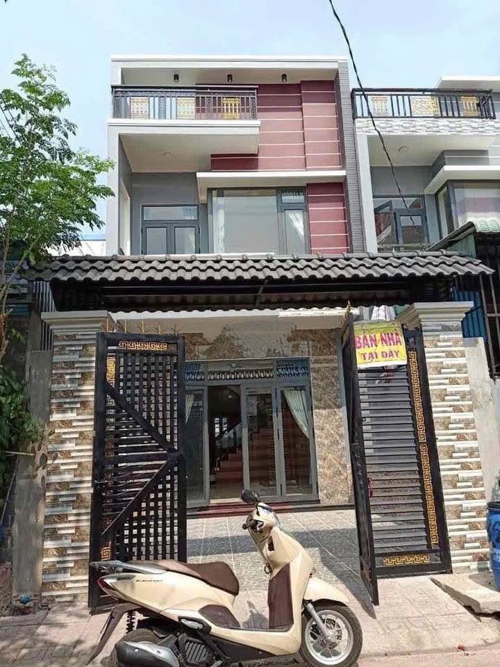 Nhà cấp 4 Đường ô tô Đức Hòa 100m² giá 650 triệu - Sổ hồng riêng, hỗ trợ vay ngân hàng!