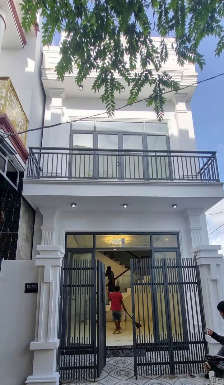 Nhà lầu 2 mặt tiền hẻm ô tô Trương Công Định 94m² giá 1.35 tỷ - Chính chủ thương lượng!