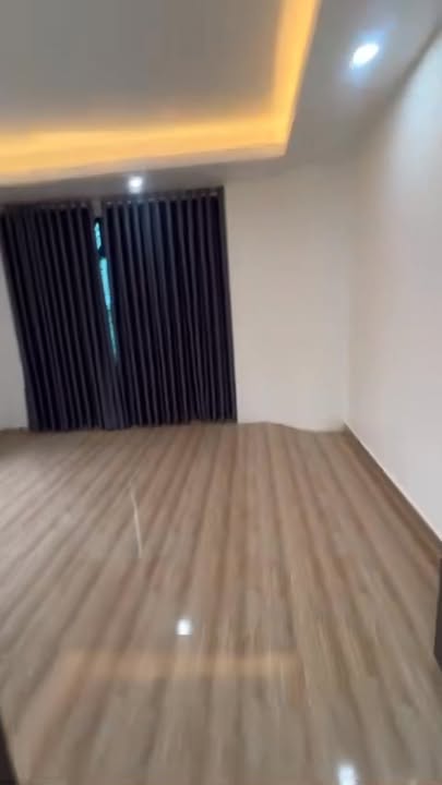 Nhà lô góc 4 tầng Miếu Hai Xã 40m² giá 4.55 tỷ - Mặt ngõ ô tô tránh nhau!