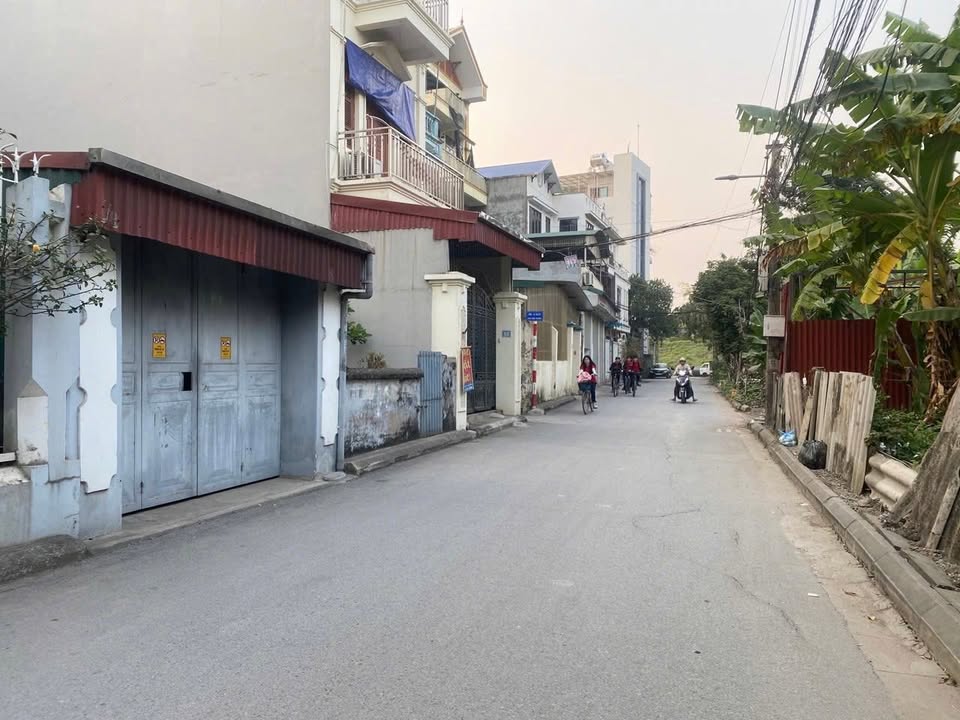 Đất nền Nam Đuống, Việt Hưng 50m² giá 8 tỷ - Cơ hội đầu tư hiếm có!