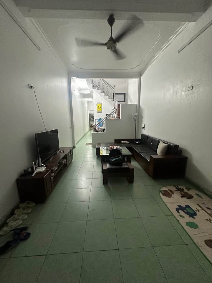 Nhà 2 tầng mặt đường 30/6, phường Nam Thành, Ninh Bình 80m² - Kinh doanh tốt, giá đầu tư!