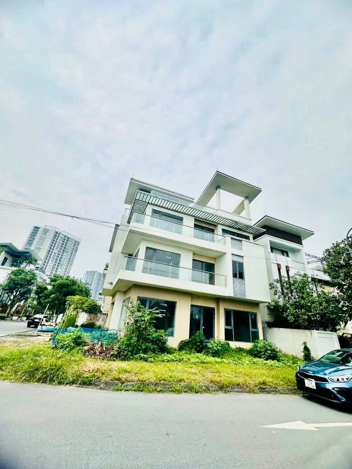 Biệt thự đơn lập góc Lạch Tray 200m² giá 23 tỷ - View sông tuyệt đẹp!