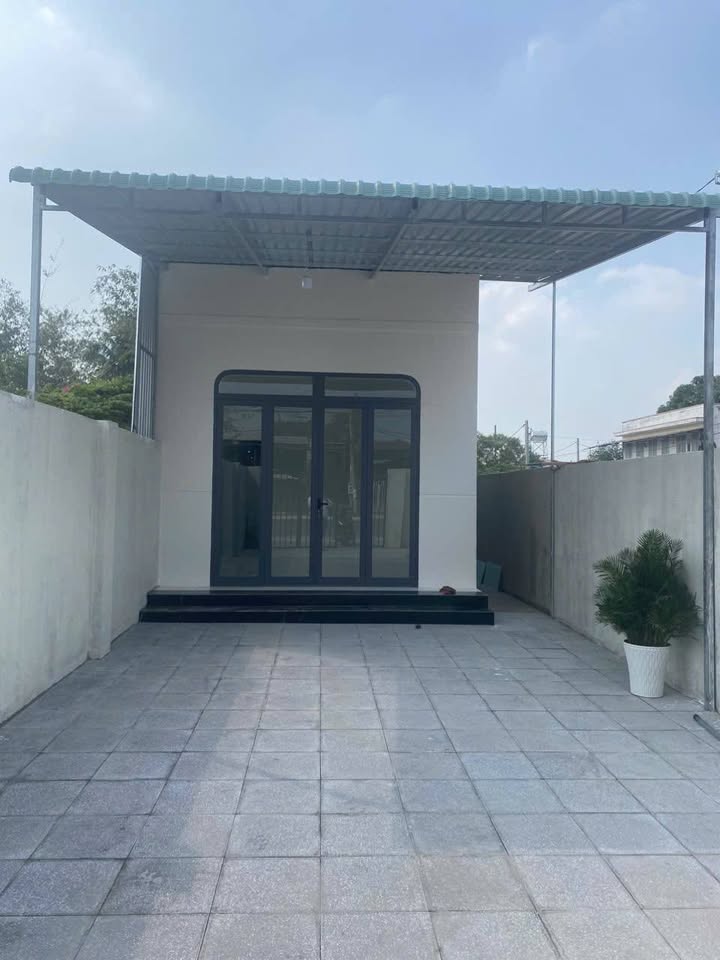 Nhà nguyên căn cho thuê tại Tôn Đức Thắng, Tây Ninh 250m² - Chính chủ, mới 100%!