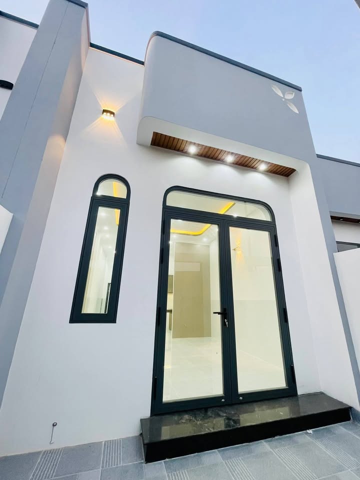 Nhà trệt hiện đại hẻm Trần Văn Bảy, Sóc Trăng 76m² giá 1.19 tỷ - Không thể bỏ lỡ!