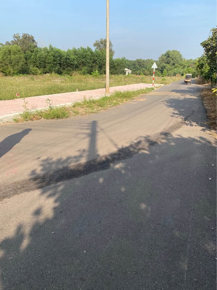 Đất nền Bàu Cạn, Long Thành 1550m² giá 12 tỷ - Đầu tư sinh lời bền vững!