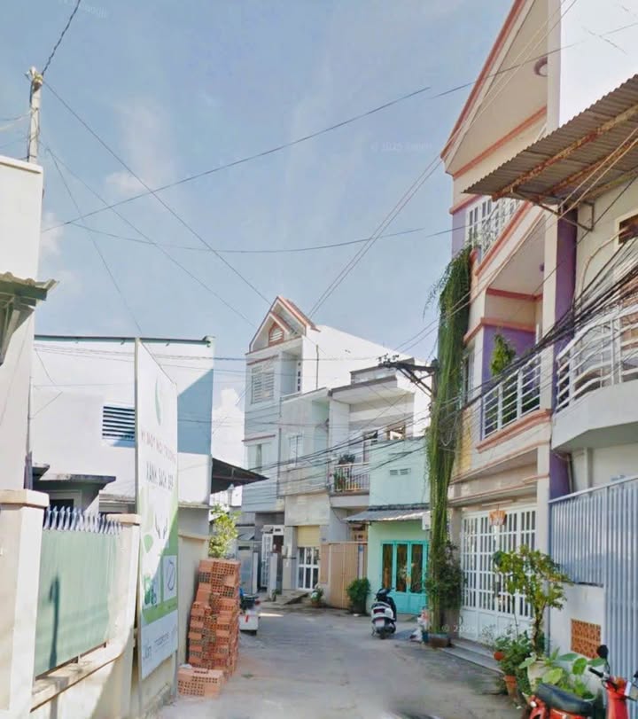 Nhà góc 3 mặt tiền A42 Quảng Trường Tỉnh, 165m², giá 3.6 tỷ - Vị trí đắc địa tại Biên Hòa!