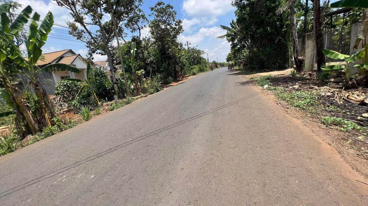 Đất nền Ywang, Buôn Ma Thuột 290m² chỉ 1.48 tỷ - Vị trí đắc địa gần hồ Ekao!