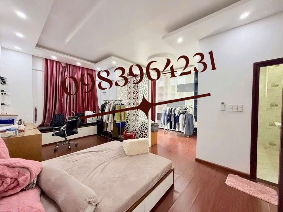 Căn biệt thự VillaZone Phan Xích Long 100m² giá 26 tỷ - Lô góc thoáng mát, sẵn sàng vào ở!