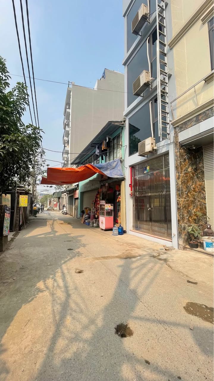 Nhà 5 tầng Cầu Diễn Từ Liêm 30m² - Full nội thất, ô tô đỗ cửa!