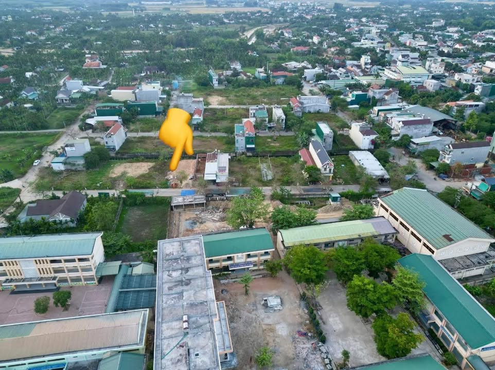 Bán gấp FrontHouse kdc Đồng Chợ 126m² giá 1.3 tỷ - Mặt tiền Lê Trung Đình