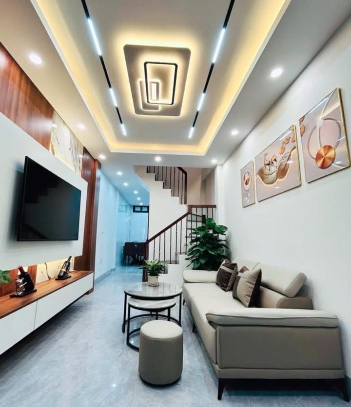 Nhà phố Hoa Bằng - 38m² giá 10.5 tỷ - Thiết kế hiện đại, sẵn sàng vào ở!