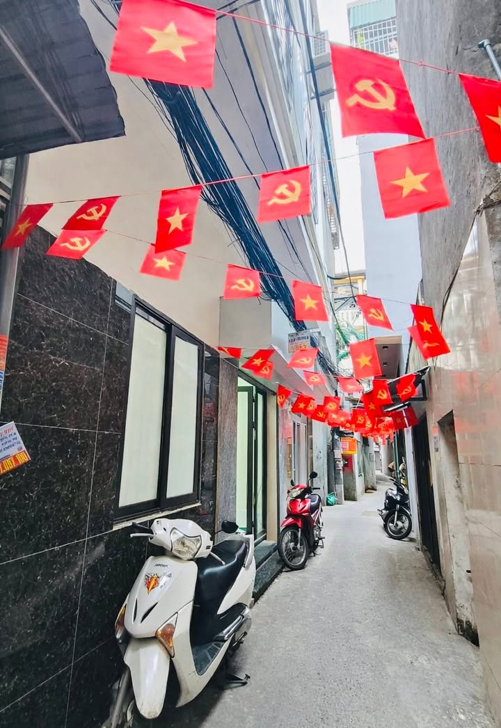 Nhà đẹp Minh Khai 39m² giá 6,9 tỷ - Vị trí trung tâm, giao thông thuận tiện!