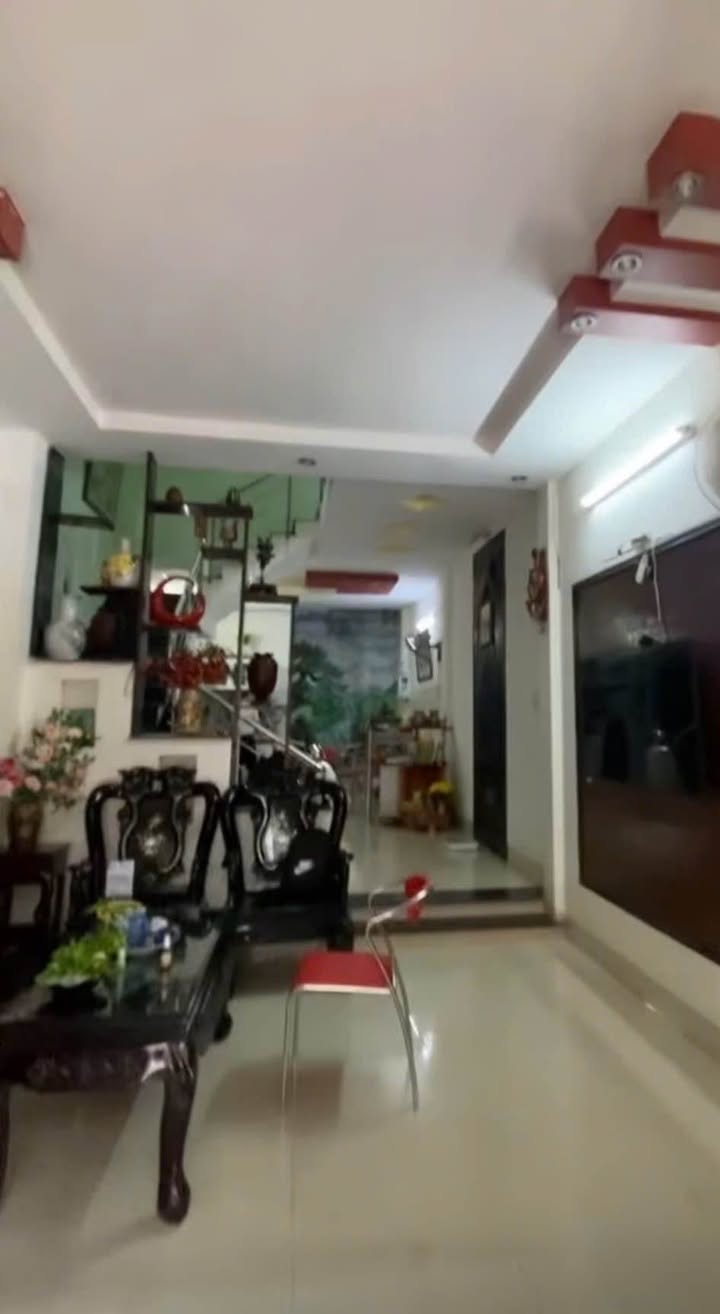 Nhà mặt tiền đường Nguyễn Đình Thụ, Quy Nhơn 57m² giá 5.6 tỷ - Đầu tư sinh lời ngay!