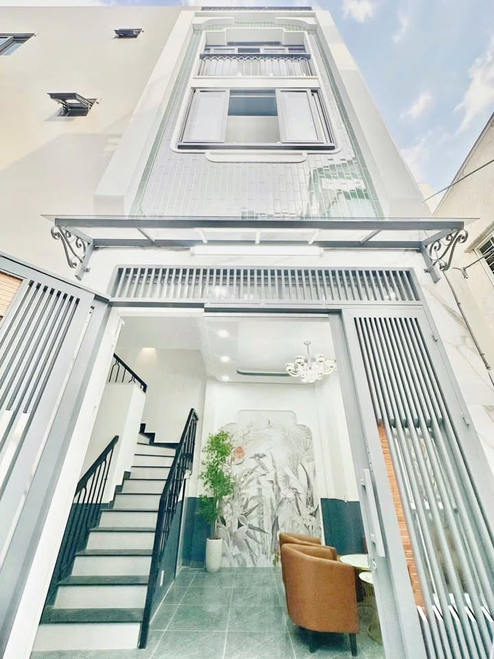 Nhà mới Quận 8 48m² giá thỏa thuận - Thiết kế đẹp, chính chủ bán gấp!