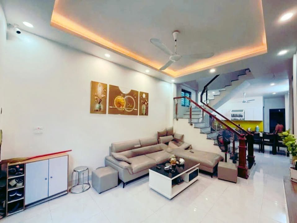 Nhà phố Đại Mỗ, Nam Từ Liêm 50m² - Thiết kế 3 tầng kiên cố, ô tô dừng trước cửa!