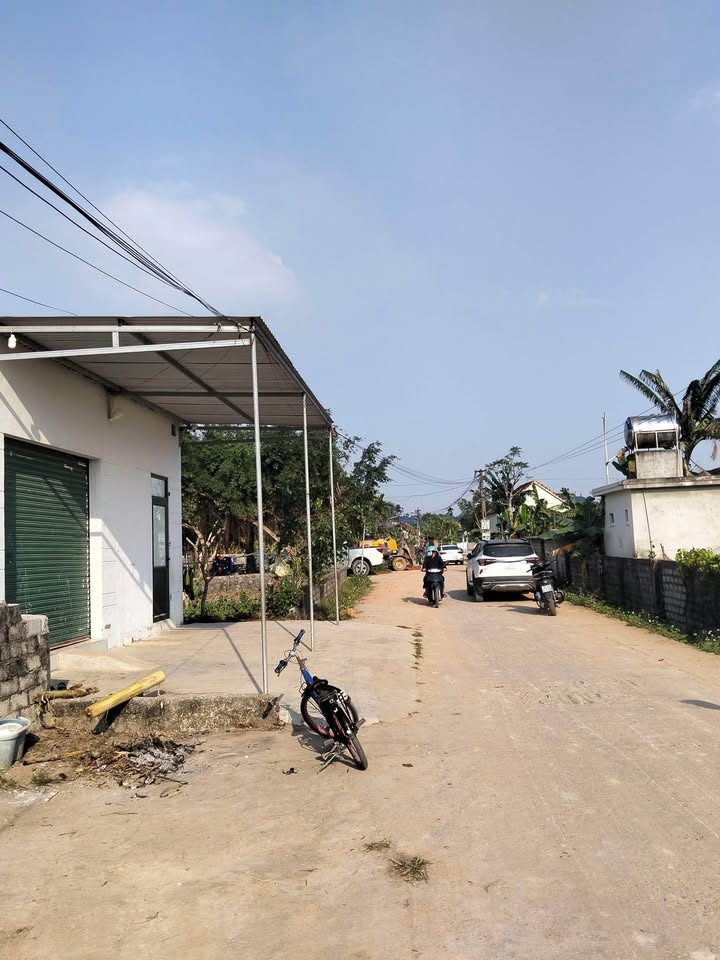 Đất nền xóm Đông Tây Hồ, xã Phúc Thành 280m² giá 1 tỷ - Vị trí đẹp, đầu tư sinh lời!