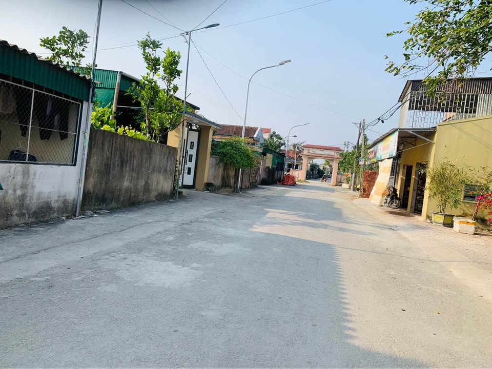 Đất mặt đường Quyết Tiến, Nghi Kim, 122m² giá 3.75 tỷ - Cơ hội đầu tư tốt!