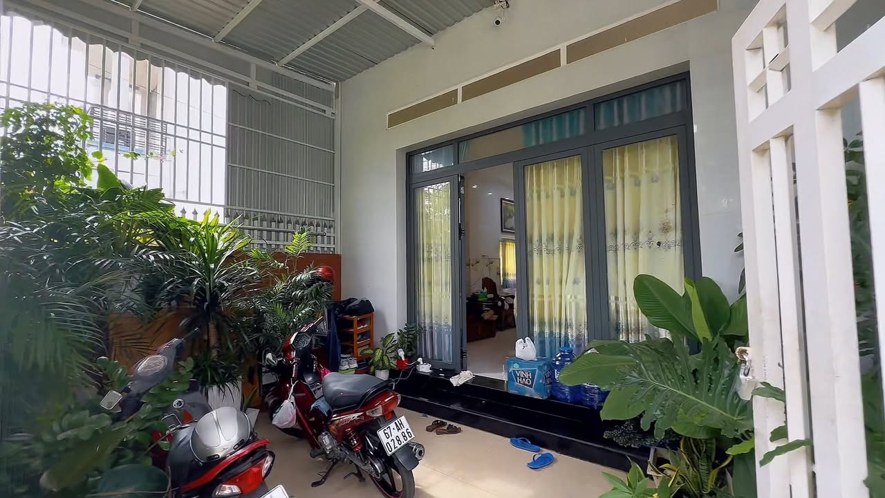 Nhà đẹp Phường Châu Đốc 96m² giá 1 tỷ - Tặng full nội thất!