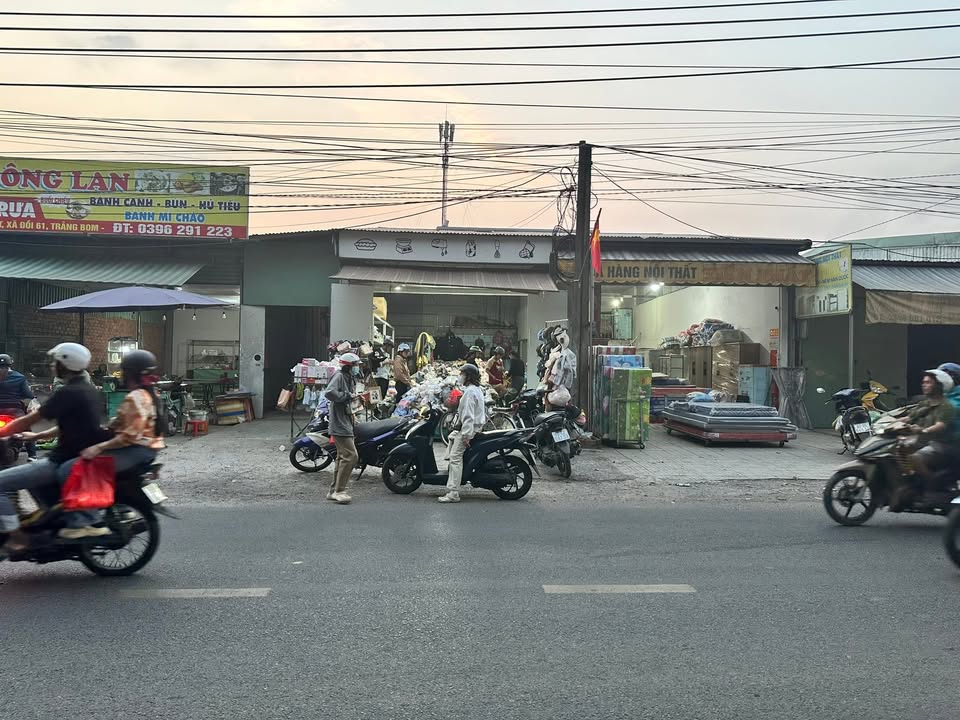 FrontHouse KCN Bàu Xéo 292m² giá 5 tỷ - Cơ hội đầu tư sinh lời ngay hôm nay!