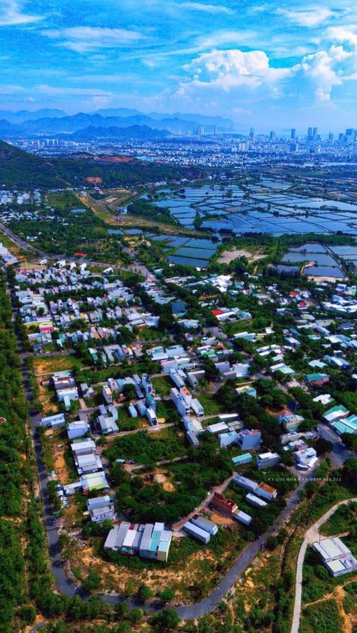 Lô đất đẹp Khu TĐC Đất Lành Vĩnh Thái 90m² giá 4.95 tỷ - Đầu tư sinh lời ngay!