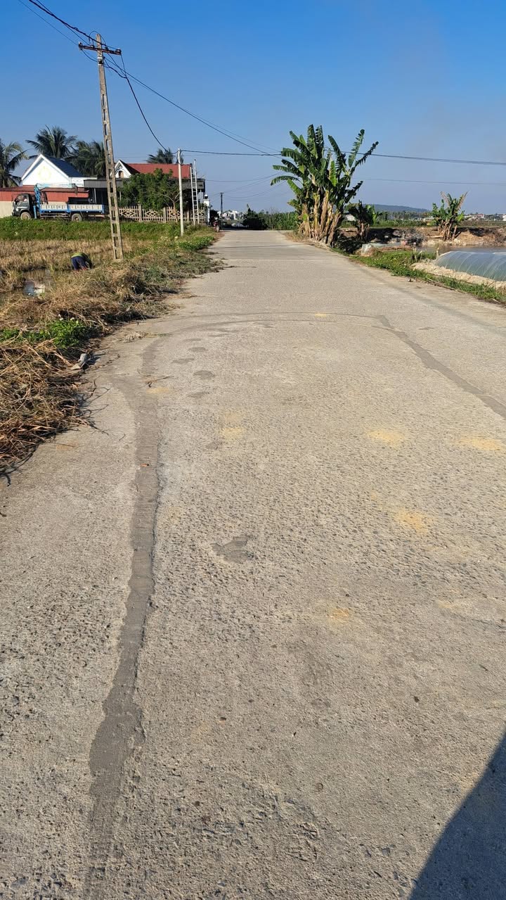 Đất nền xã Quảng Chính 200m² giá chỉ 500 triệu - Cơ hội đầu tư tuyệt vời!