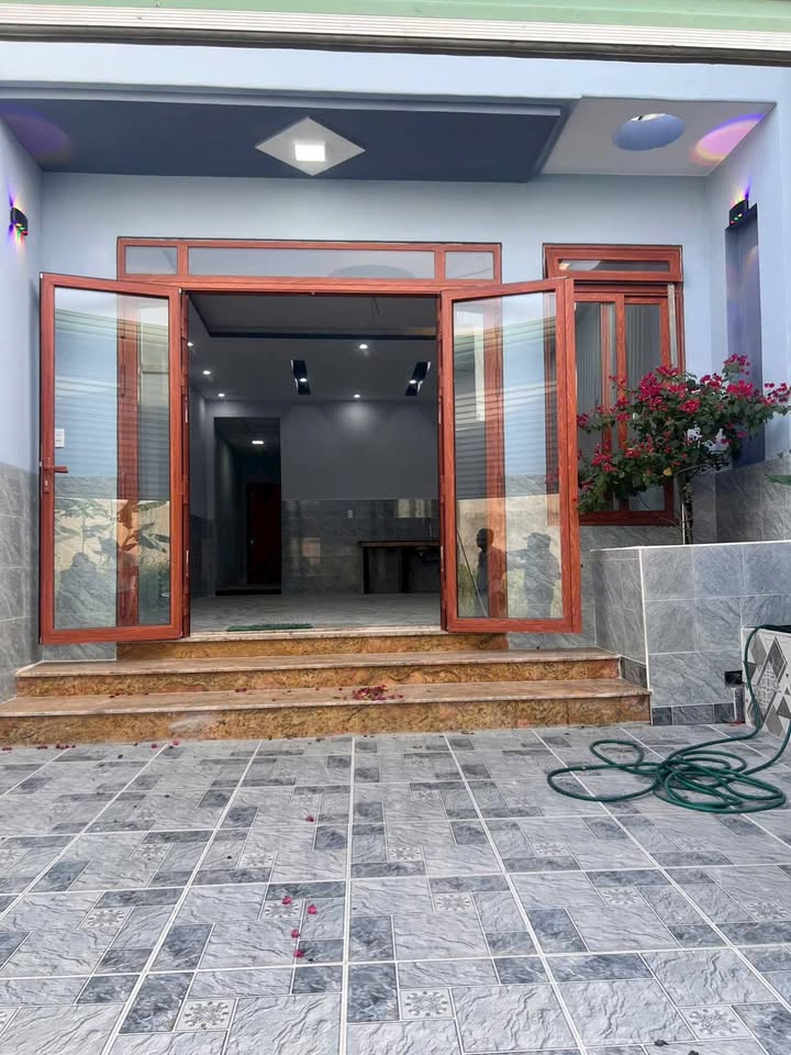 Nhà bán tại Phước Tân, Biên Hòa 100m² giá 1 tỷ - Thiết kế hiện đại, thoáng mát