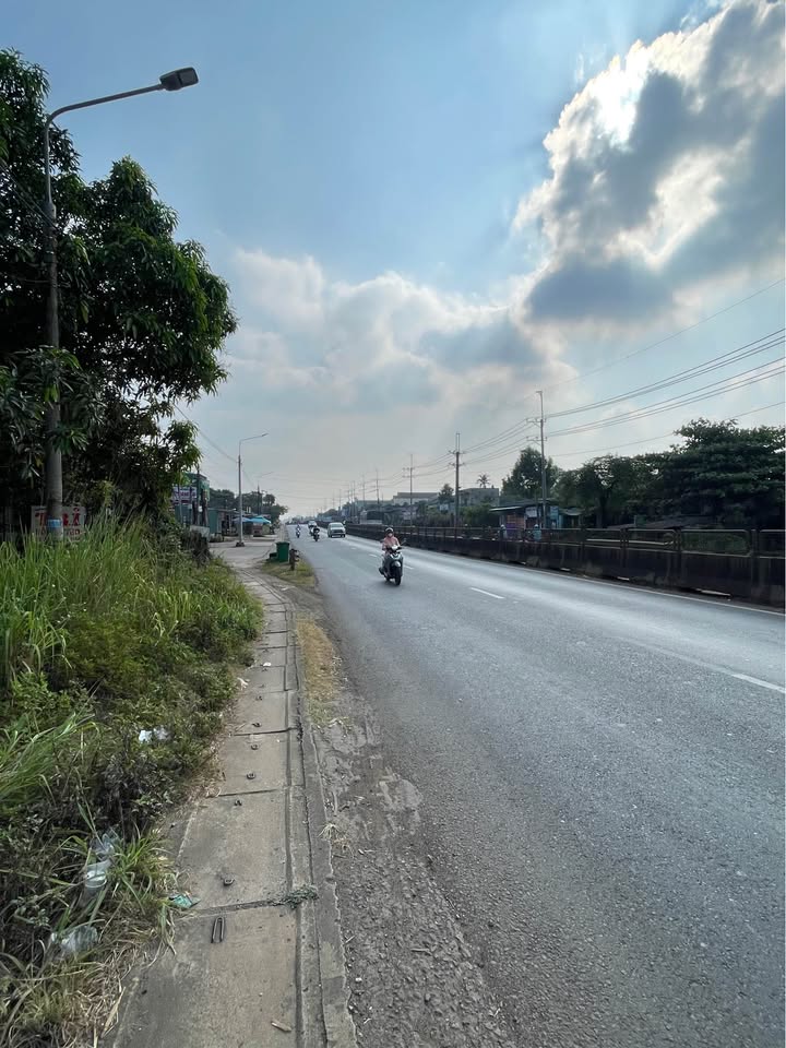 Lô đất mặt tiền kinh doanh QL 1A, xã Hưng Thịnh, 377m² - Pháp lý rõ ràng, giá chỉ 5 tỷ!