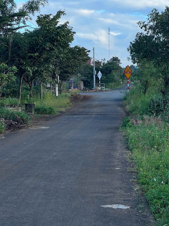 Đất nền thôn 2, xã Ea Kao, 162m² giá 970 triệu - Vị trí đắc địa, view suối tuyệt đẹp!