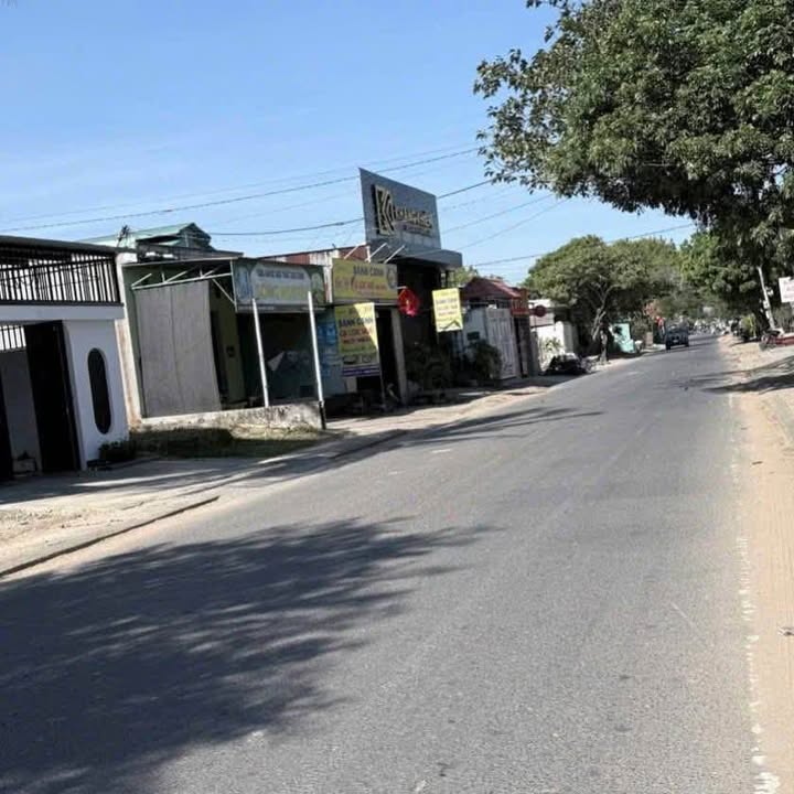 Đất thổ cư mặt đường Hai Bà Trưng, Vinh Quang, 180m² - Vị trí đẹp, thuận lợi kinh doanh!