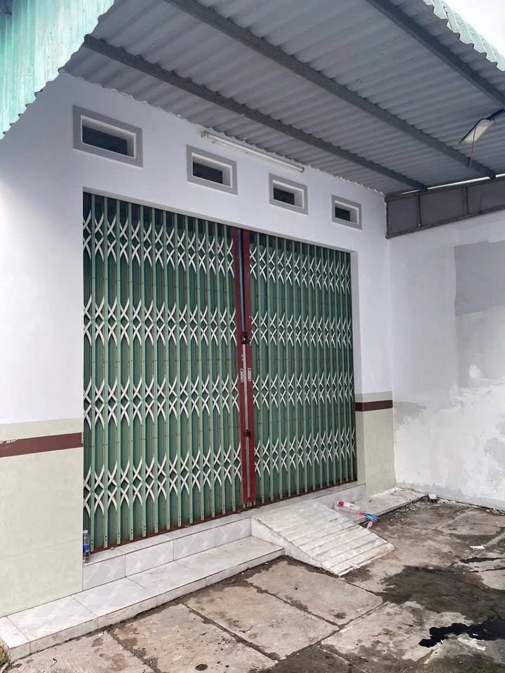 Nhà nguyên căn cho thuê tại hẻm Nguyễn Bỉnh Khiêm, Mỹ Long 100m² - Giá chỉ 3 triệu/tháng!