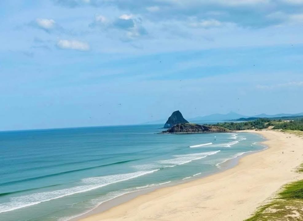 Đất mặt biển Phú Thường, Tuy An, Phú Yên 1500m² giá 10 triệu/m² - Cơ hội đầu tư hấp dẫn!