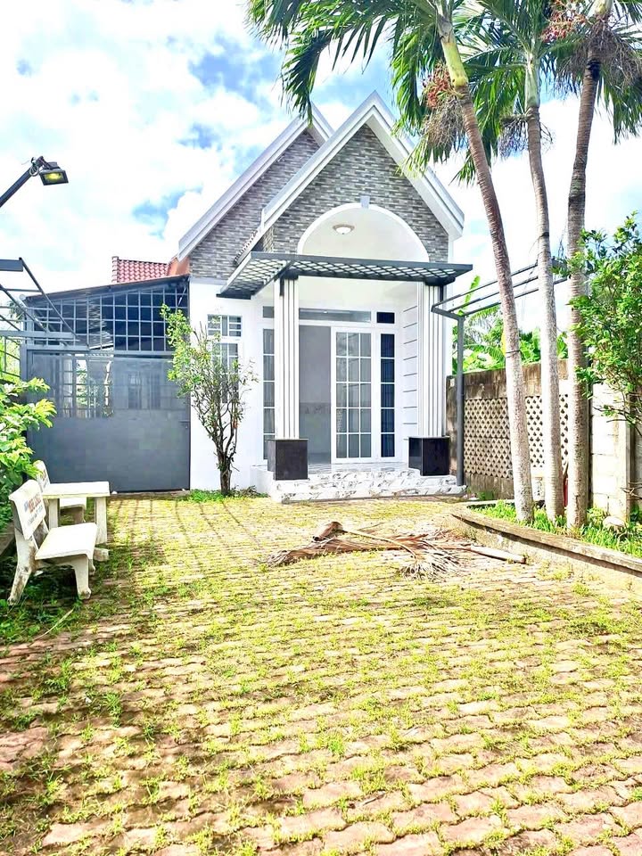 Nhà trệt Mặt Tiền Đường Nguyễn Chí Thanh, Cần Thơ 262m² giá 3.5 tỷ - Pháp lý rõ ràng