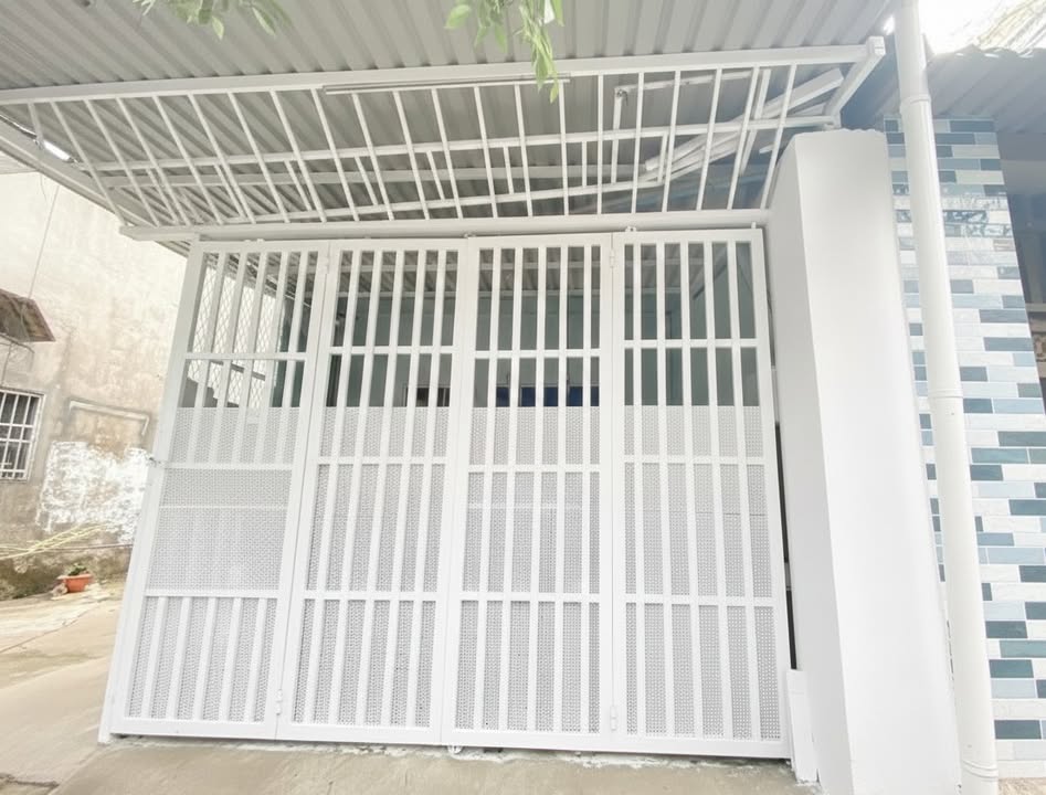 Nhà cho thuê hẻm xe hơi Đường Cây Da, Dĩ An 116m² giá 60 triệu/năm - Đầu tư sinh lời hấp dẫn!