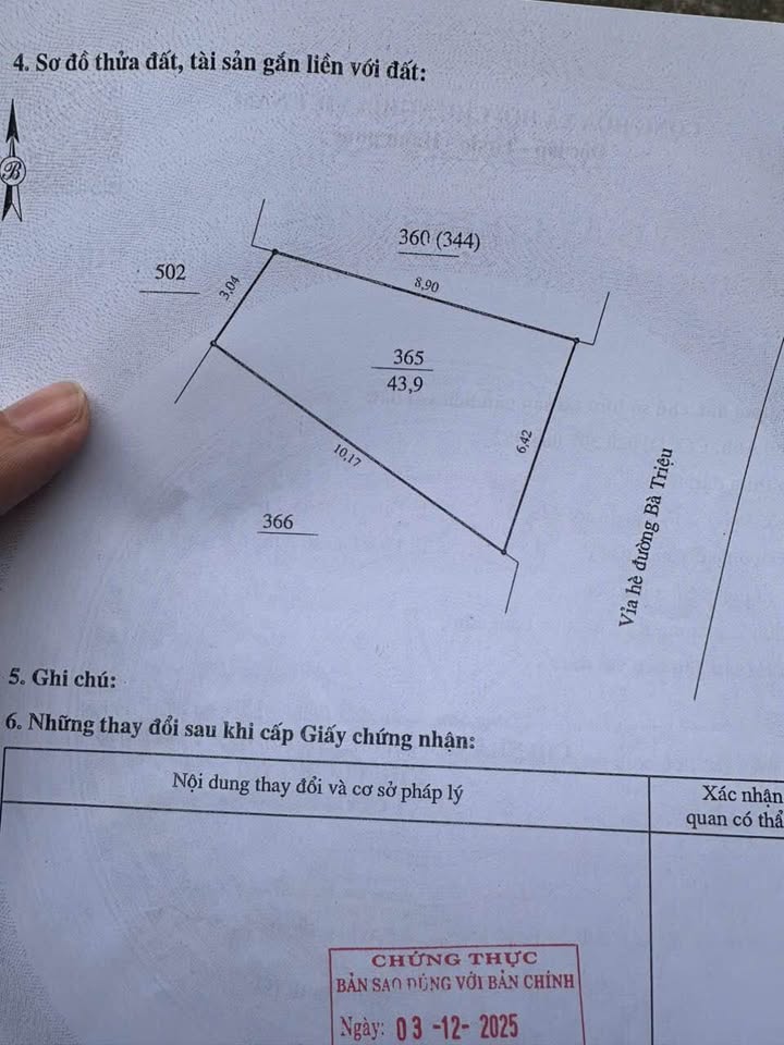 Nhà 3 tầng mặt đường Bà Triệu, Lạng Sơn 43m² giá 5 tỷ - Chính chủ bán gấp!