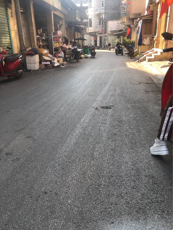 Mặt tiền FrontHouse Phan Đình Phùng 170m² - Cơ hội kinh doanh tuyệt vời!