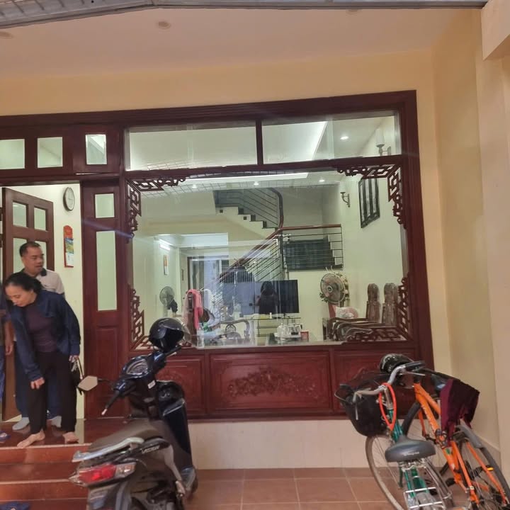 Nhà cho thuê KĐT Văn Phú, 75m², 4 tầng - Đầy đủ nội thất, thuận tiện làm văn phòng!