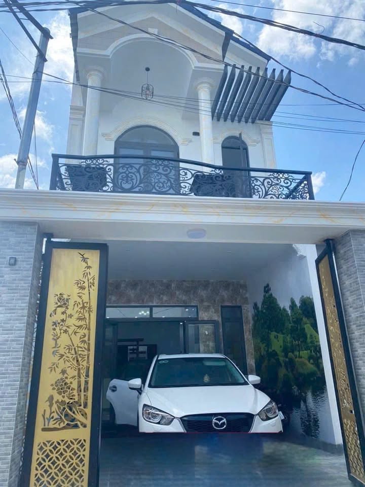 Nhà phố Tân Phong Biên Hòa 75m² giá 2.9 tỷ - Sổ hồng riêng, gần chợ!