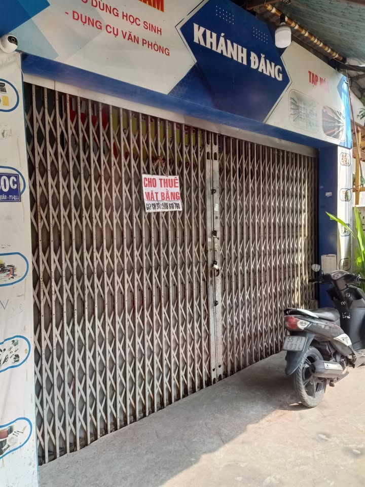 Nhà mặt tiền Lạc Long Quân, Quận 11 - Thích hợp kinh doanh, giá thỏa thuận