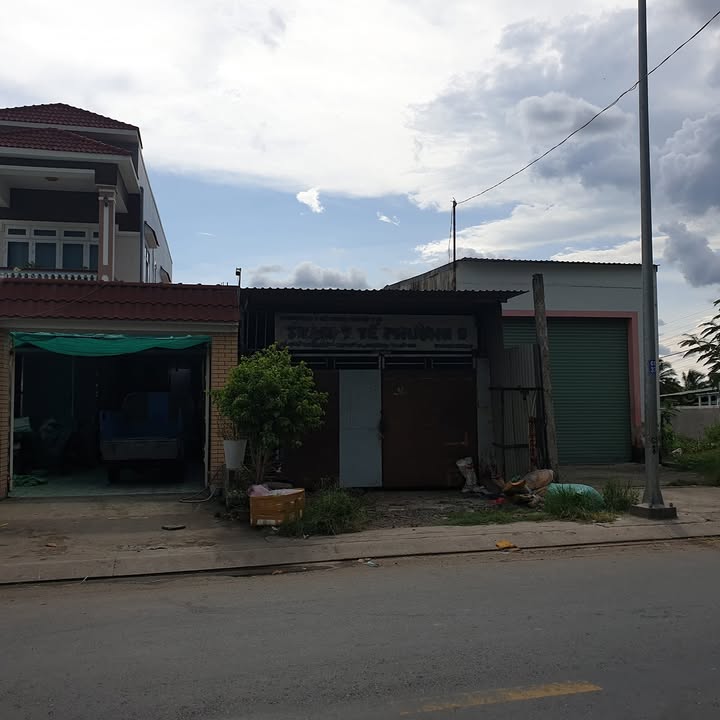 Đất thổ cư mặt tiền Nguyễn Trung Trực 200m² giá 6 tỷ - Đầu tư sinh lời ngay!