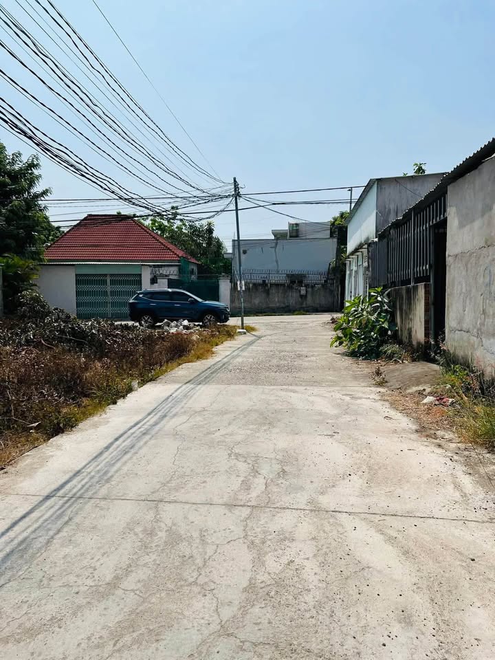 Đất nền Phước Đồng Nha Trang 100m² giá 2.2 tỷ - Vị trí đắc địa, tiện ích đầy đủ!